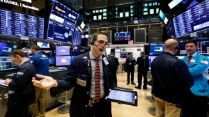 Suben los bonos argentinos y cae fuerte el riesgo país