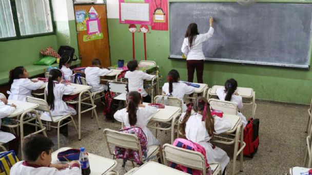 Por la baja natalidad las escuelas de Salta tendrán menos alumnos