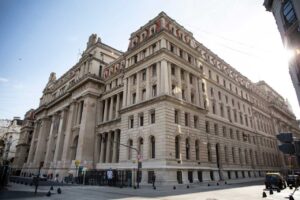 El Gobierno presentó un per saltum y pidió a la Corte Suprema frenar la cautelar sobre la reforma laboral