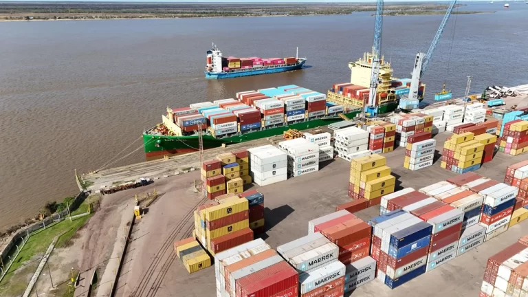 La balanza comercial de marzo arrojó un superávit de más de USD 2.500 millones