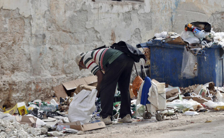 Así está Cuba hoy: Sucia a oscuras y con hambre