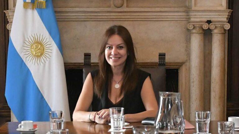 La matriculación de médicos se realizará junto con la entrega del titulo