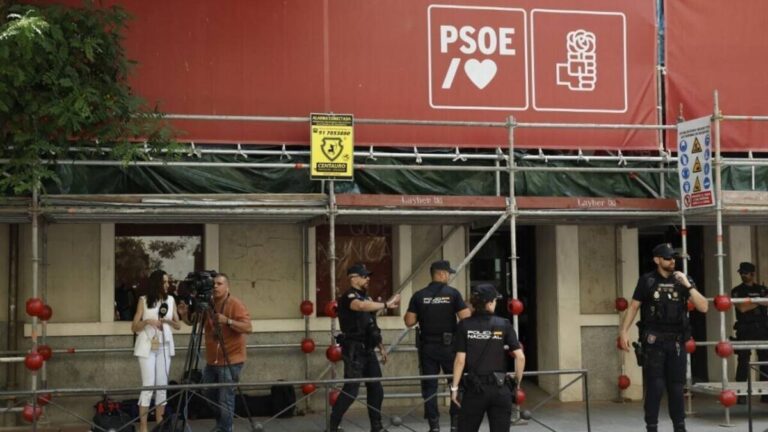 España: la Justicia allanó la sede del Partido Socialista Español