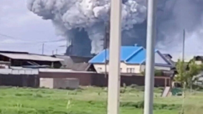 Ucrania destruyó aviones y misiles en un aeródromo militar ruso
