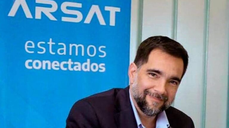 Embargaron dos propiedades de Facundo Leal ex director de ARSAT