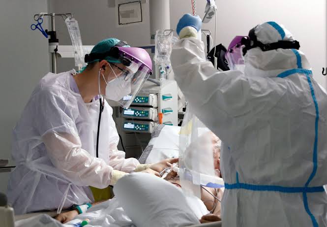 Alerta sanitaria por la fuerte suba de casos de neumonía en Salta