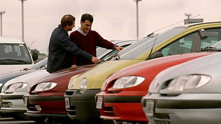 En junio mejoró la venta de autos usados
