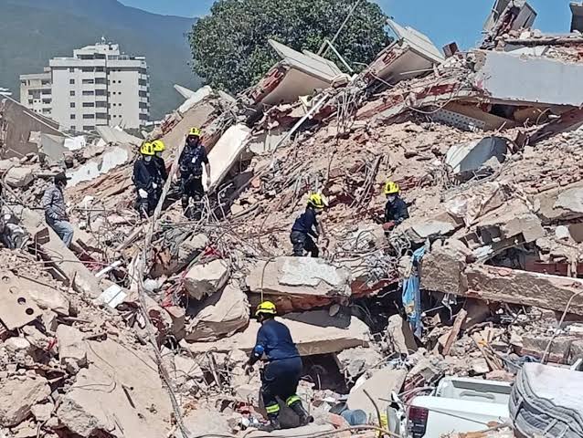 Sigue aumentando el número de muertos por el terremoto en Venezuela