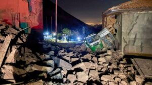 Un fuerte sismo en Perú dejó al menos seis muertos