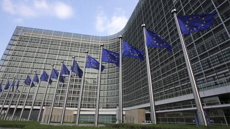 La Unión Europea presiona Rusia con nuevas sanciones