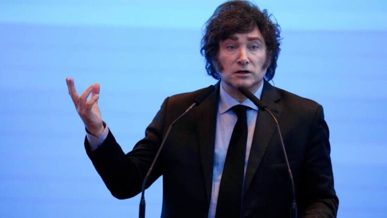 El gobierno podrá expulsar a los extranjeros que agravien al país o a sus ciudadanos