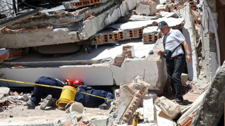 El Gobierno de Colombia confirmó 181 muertos, más de 2500 heridos y 195 desaparecidos
