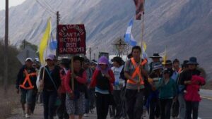 Lo que faltaba, venden paquetes turísticos para peregrinar en el Milagro