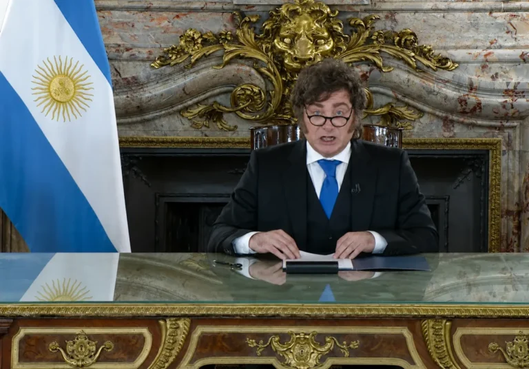 Malvinas: el Gobierno anunció sanciones contra 15 sujetos por actividades petroleras ilegítimas