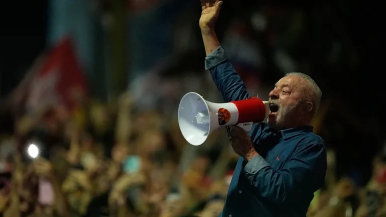 Brasil: mayoría opositora en las gobernaciones, el Congreso y un Poder Judicial dividido